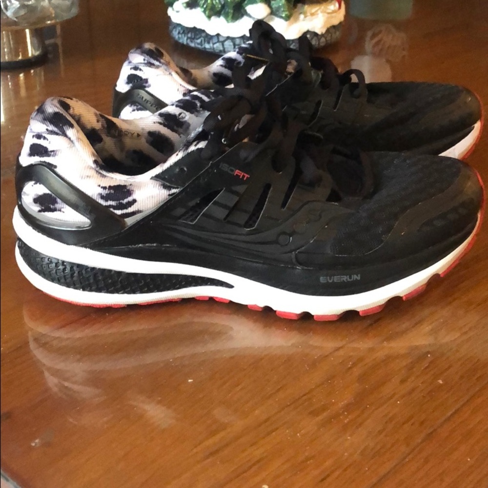 Saucony Everun Running Shoe